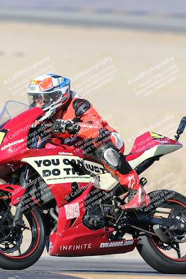 media/Dec-07-2025-CVMA (Sun) [[3e7d2de5dc]]/Race 9-Formula UL Shootout/